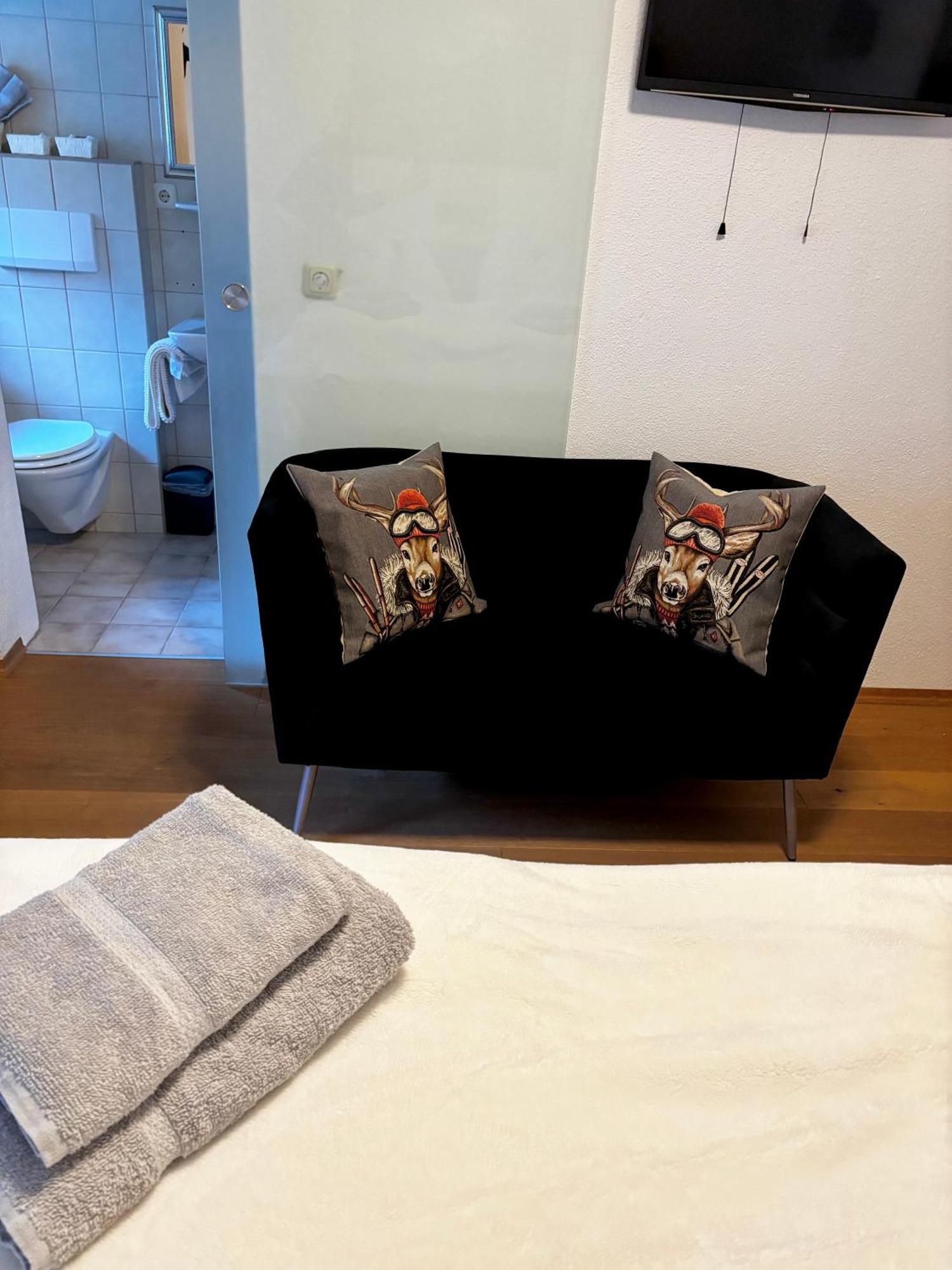 Lechtaler Alpenblick Landeck - Privatzimmer & Ferienwohnung Dış mekan fotoğraf